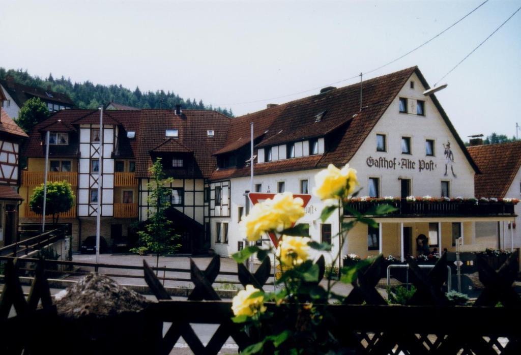 Gasthof Alte Post Obertrubach Eksteriør billede